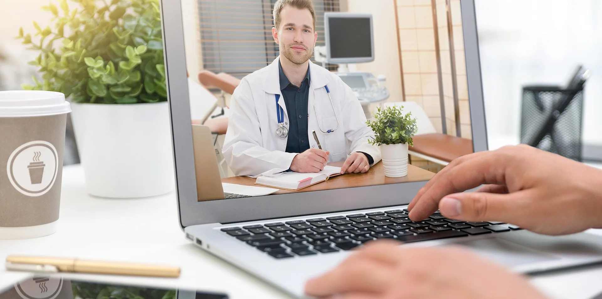 A Doctor Image Opned on a Laptop